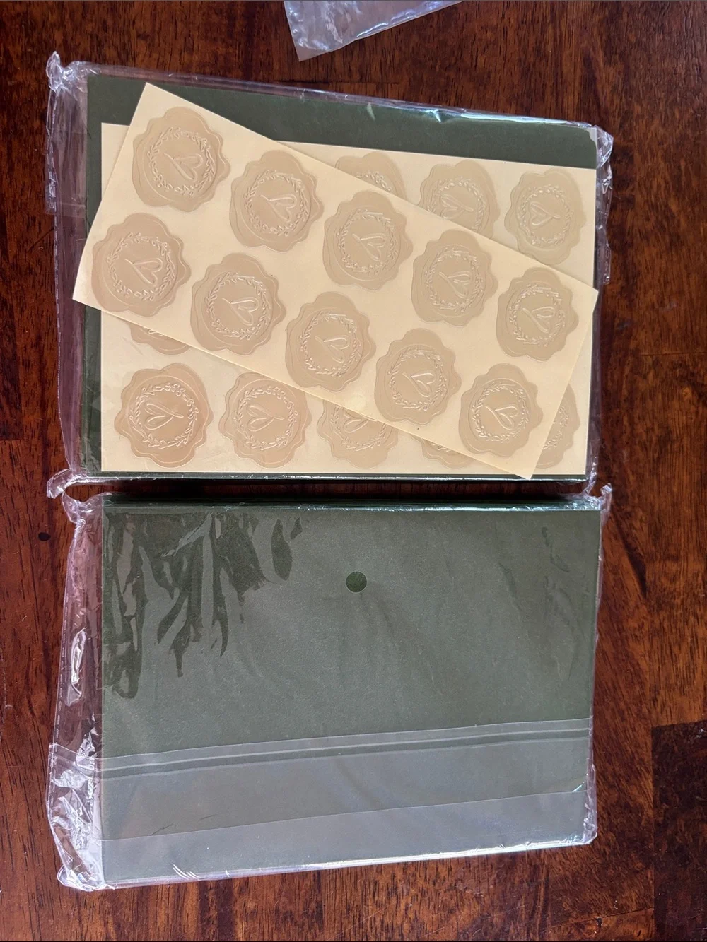 PONATIA 50 Pack A7 Envelopes, 5 x 7 Olive Green Self-Adhesive Envelopes